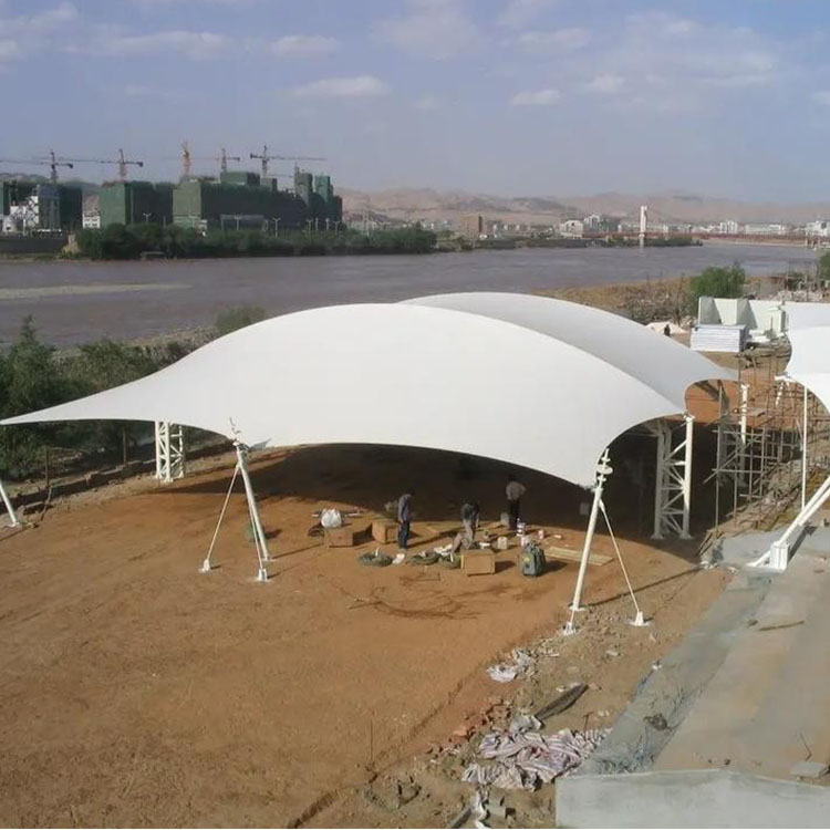 兴城市膜结构汽车棚